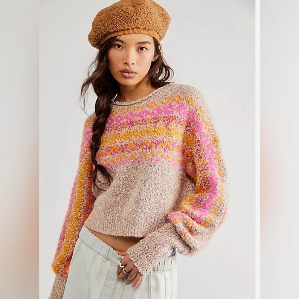 Free People snowflake tan colorblock fuzzy style sweater size‎ large brand new